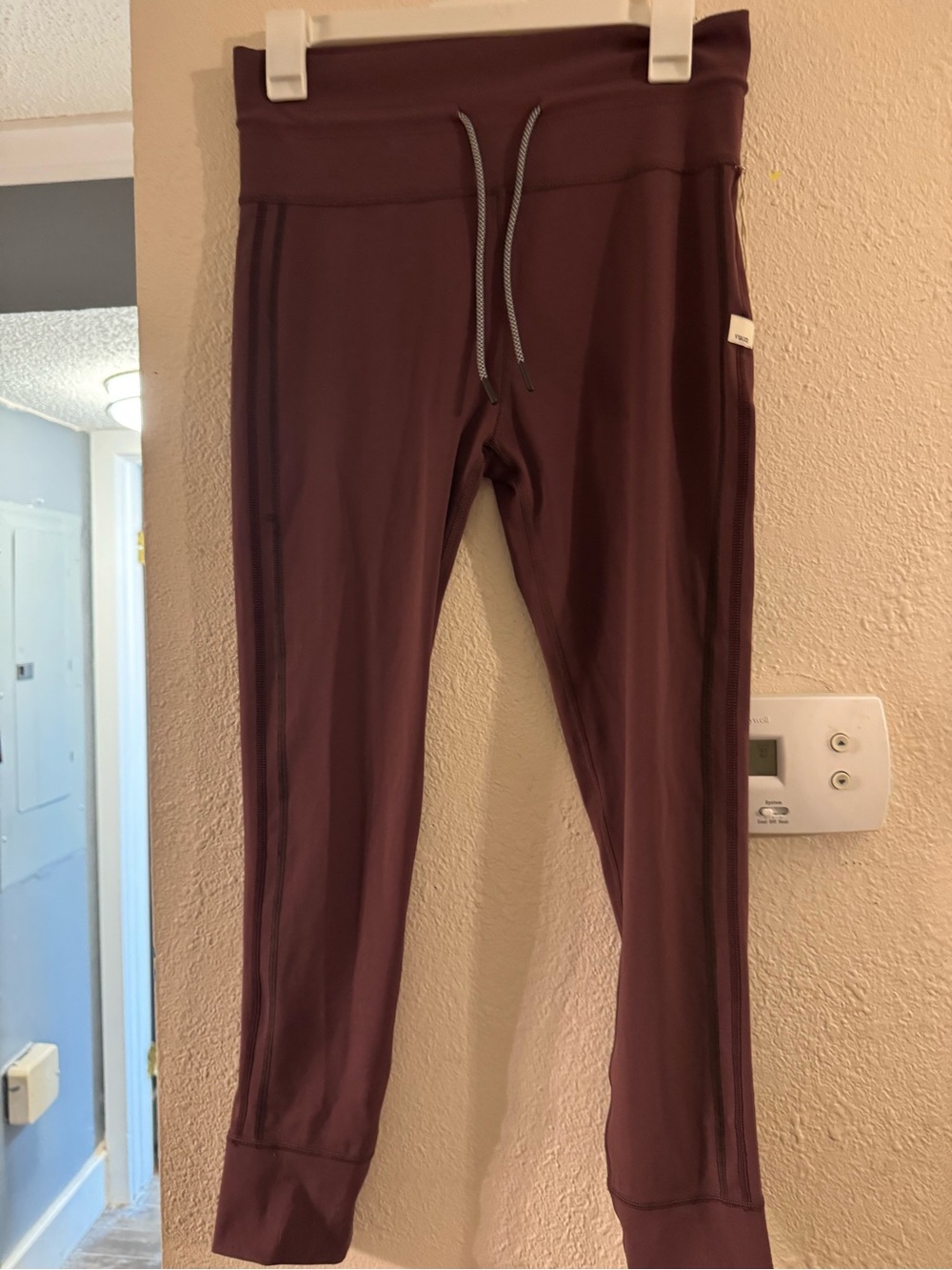 Vouri Maroon Athletic Jogger Pants with Drawstring Size L